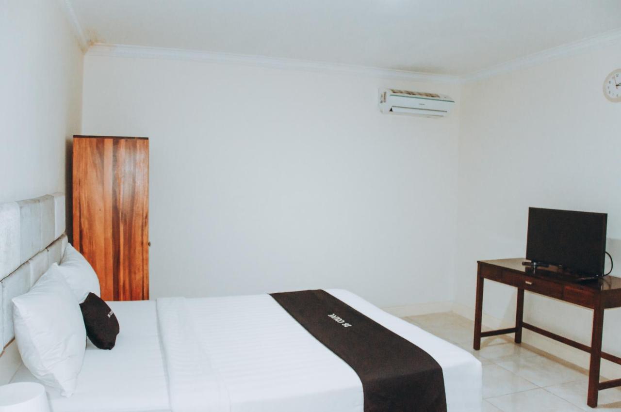 Hotel Ds Colive Marina Airport Semarang Esterno foto